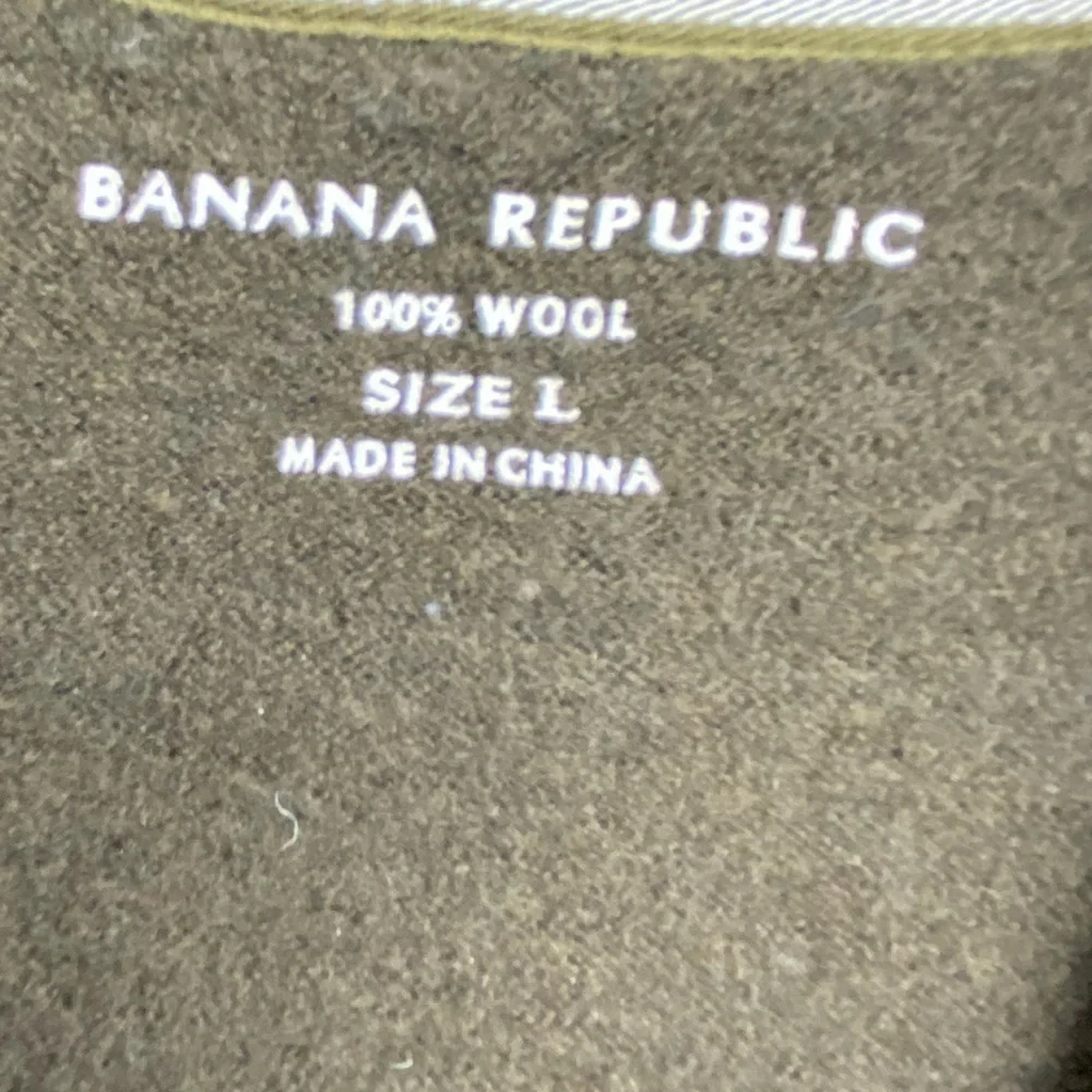 Banana Republic 100% wool